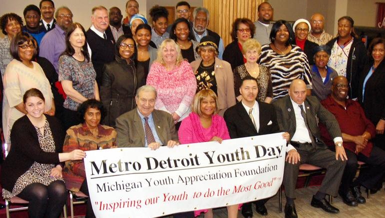 Metro Detroit Youth Foundation offering scholarships to high school students