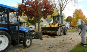 Dearborn loose-leaf and bagged leaf collection on trash day ends Dec. 14