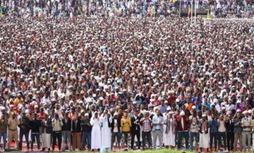 Muslims celebrate Eid, ending Ramadan holy month