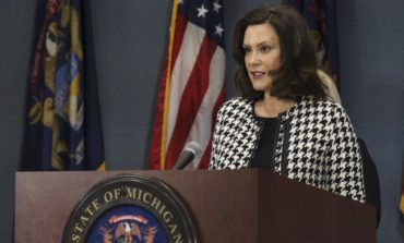 Governor Whitmer announces 10 percent pay cut during COVID-19 pandemic, says next 10 days will determine length of stay-at-home order