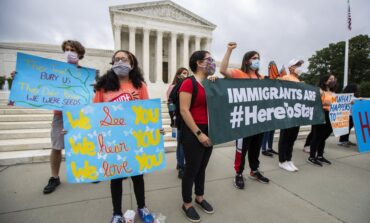 U.S. government ordered to reinstate protections for "Dreamers"