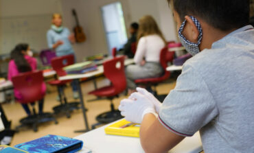 An unvaccinated teacher infected half a class in California, CDC says