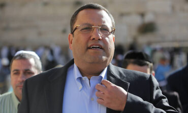Jerusalem's mayor says he won't shun U.S. consulate if it reopens