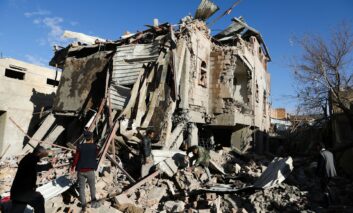 Saudi-led coalition's hysterical attacks on Yemen exacerbates its humanitarian crisis