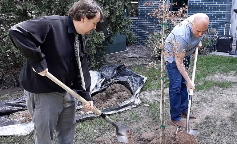 Dearborn Heights libraries honor deceased staff members with commemorative tree planting