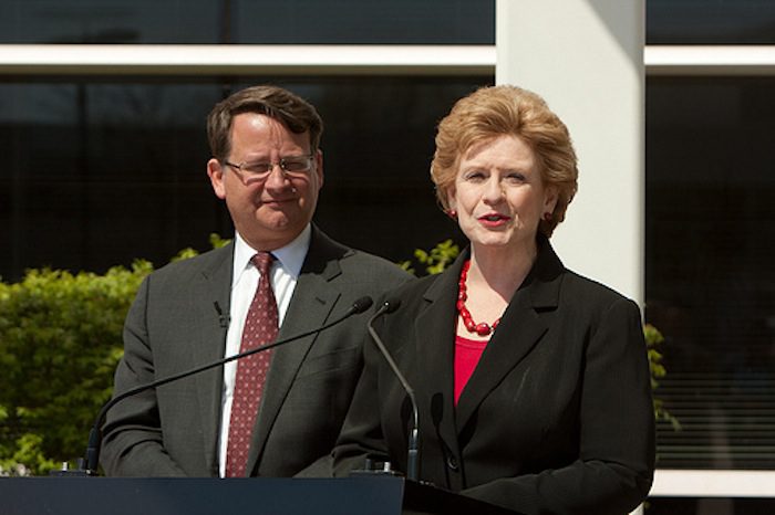 Michigan’s senators sign letter to increase aid to refugees