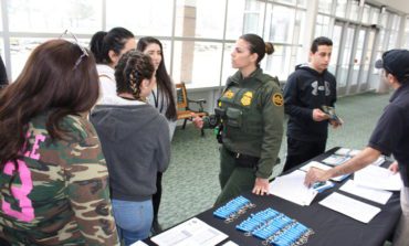 Federal Middle Eastern officers inspire youth to pursue law enforcement careers