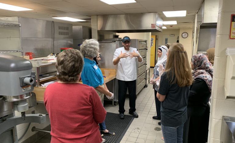 Dearborn Schools’ new lunch menu features ethnic halal food with emphasis on nutrition