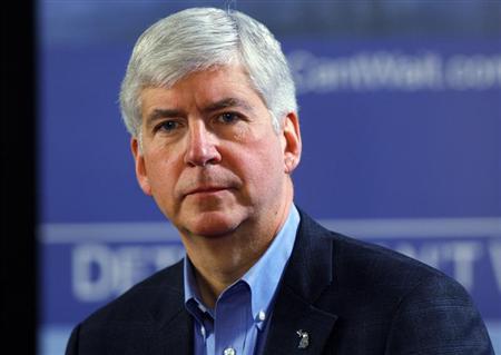 Governor Snyder signs laws banning female genital mutilation