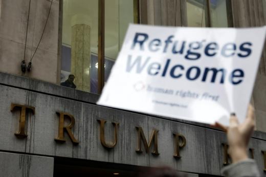 Trump administration proposes to cut refugee cap to 45,000