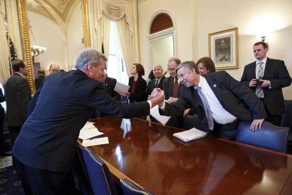 Indiana University survey: In polarized political climate, public looks to Congress for compromise