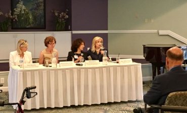 Dingell, local experts hold healthcare forum in Dearborn