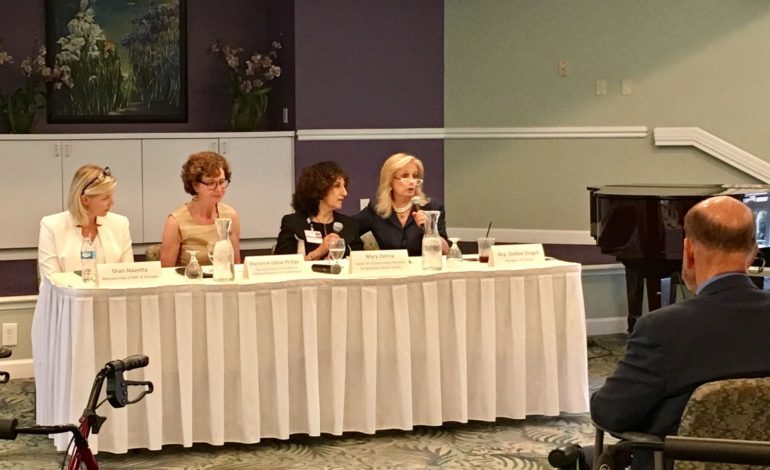 Dingell, local experts hold healthcare forum in Dearborn