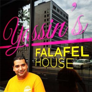 Syrian refugee’s falafel restaurant named ‘The Nicest Place in America’