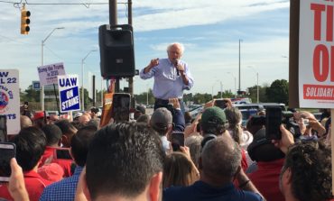 Bernie Sanders pickets with UAW at Detroit-Hamtramck Assembly Plant