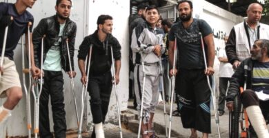 A team of doctors is bringing joint replacement surgeries to besieged Palestinians, here's how you can help