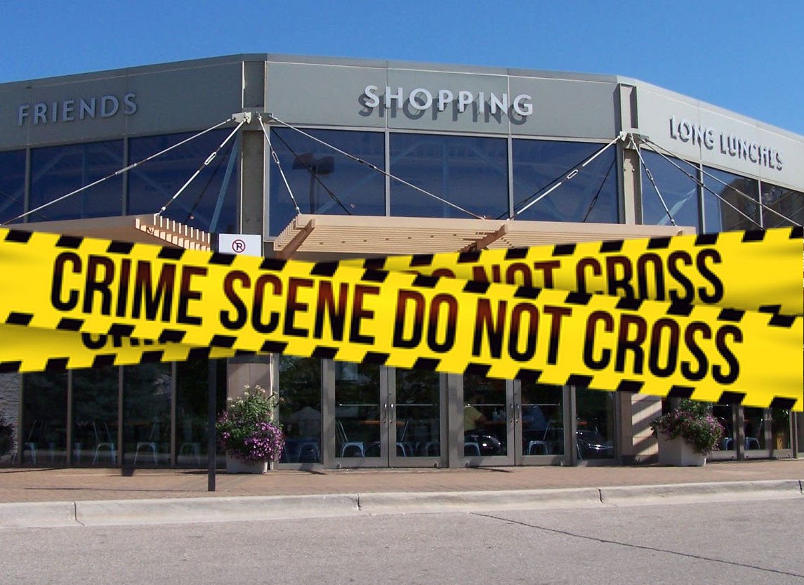 Man shot during robbery at Fairlane Mall