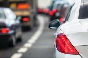 Dearborn residents to offer free brake light repairs