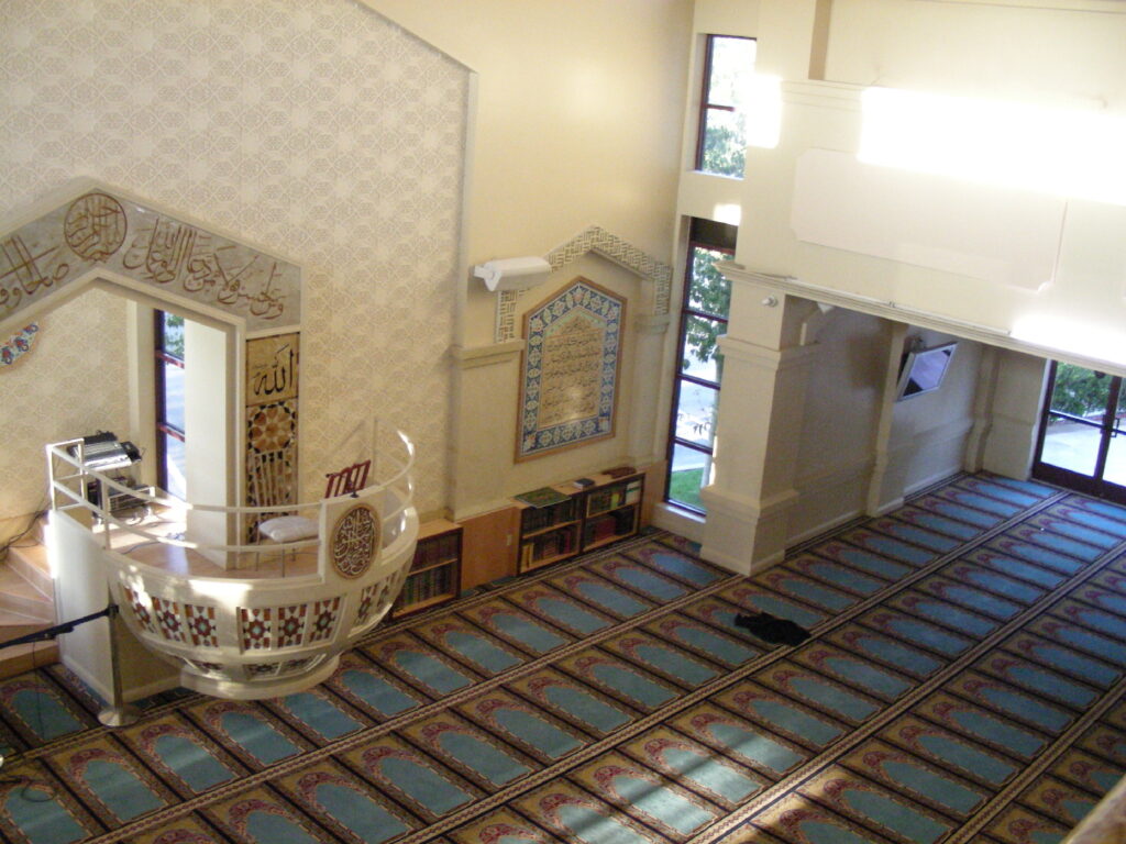 The interior of the Islamic Center of Irvine (ICOI) in California. Photo: Maryam Eskandari