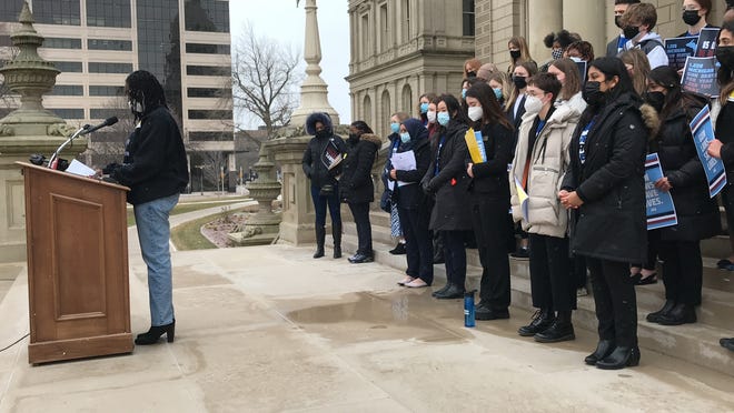 Students from across the state gather at Capitol to demand gun law change and mental health aid