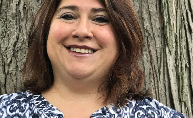 Tawnya Sterlini running unopposed for a partial seat on the D7 School Board