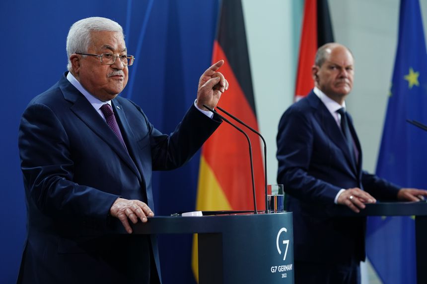 Palestinian President Mahmoud Abbas at a news conference in Berlin with German Chancellor Olaf Scholz, Aug. 16. Photo: Clemens Bilan/Shutterstock